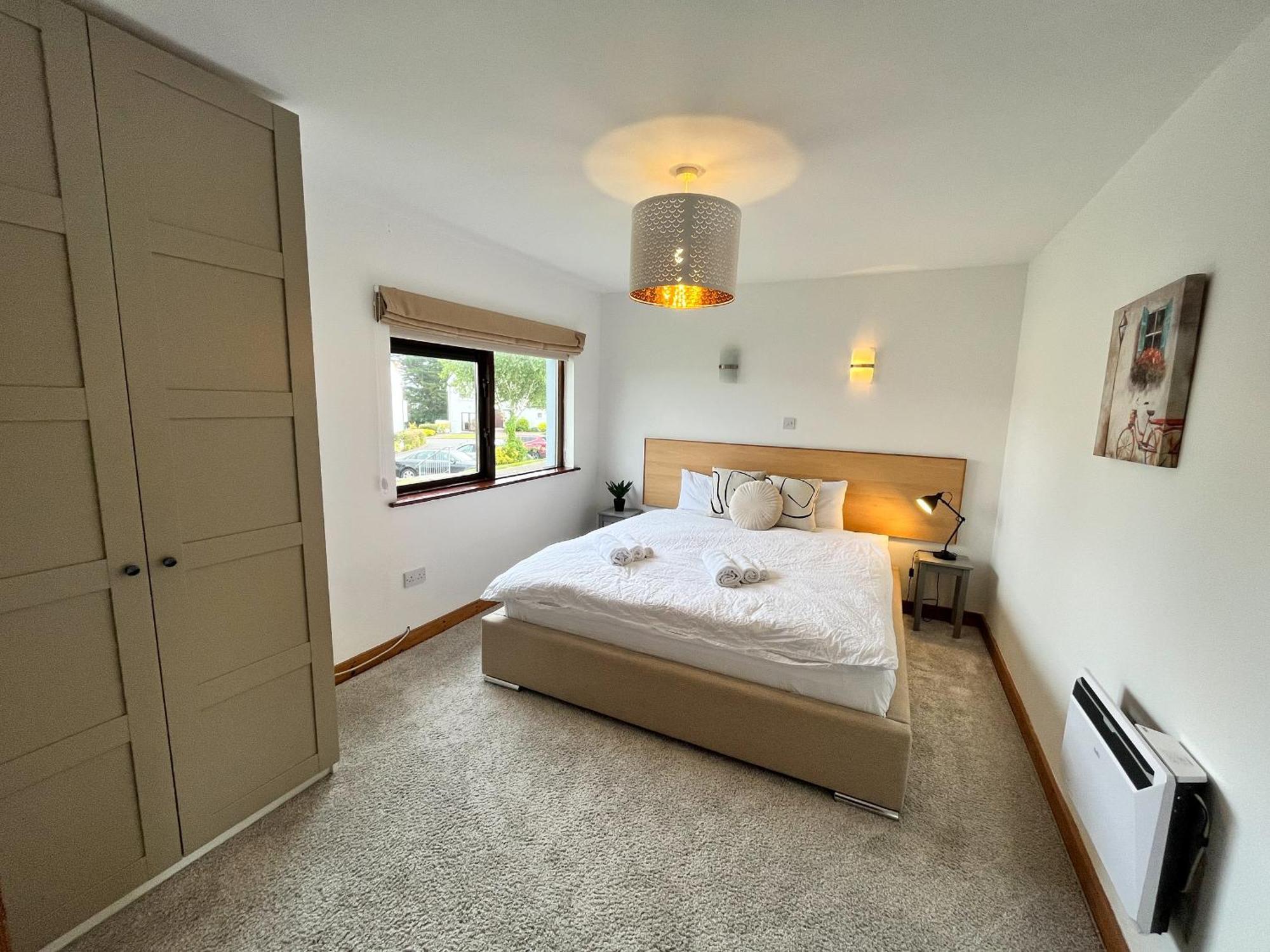 Sea Whispers - My Charming Costal Retreat In Youghal Buitenkant foto